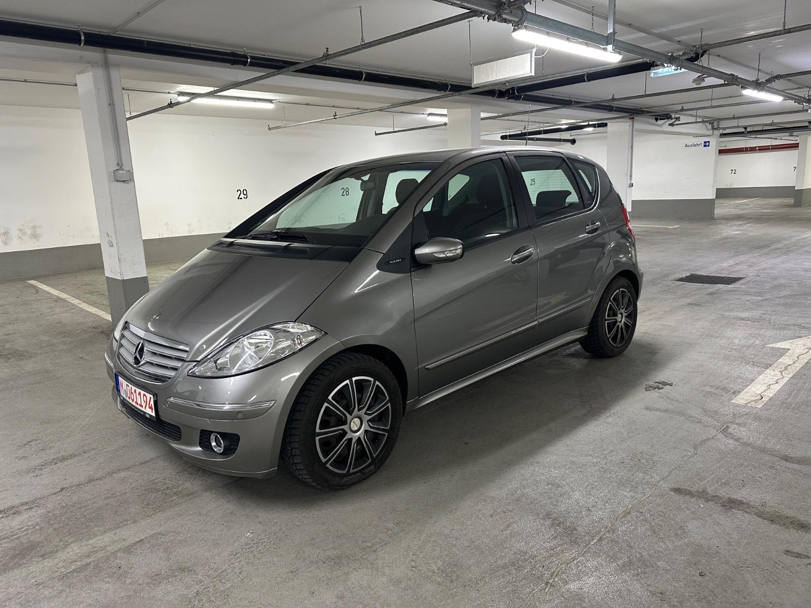 Mercedes-Benz A 170 Tüv ist Neu, Automatik.