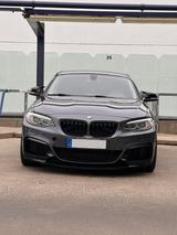 BMW 220i Coupé Sport Line Sport Line - graue BMW 220