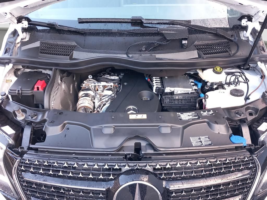 Fahrzeugabbildung Mercedes-Benz V 300 d 4MATIC STYLE Lang AHK*Navi*Standh.*360