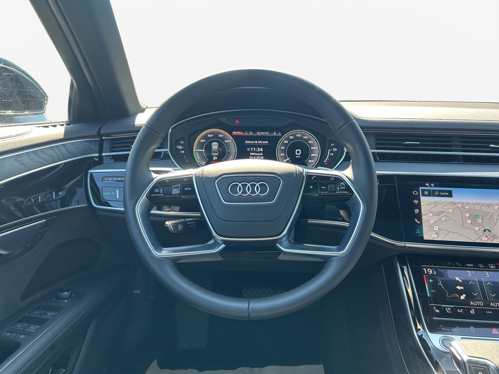 Audi A8 - Bild 8