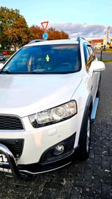 Chevrolet Luxus Chevrolet Captiva BJ. 12.2013 Automa... - Chevrolet Geländewagen C20 mit Benzin-Antrieb