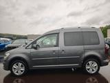 Volkswagen Caddy Highline! Top Zustand! TÜV Neu! Automatik! - mit Benzin-Antrieb: Grau, Teilleder
