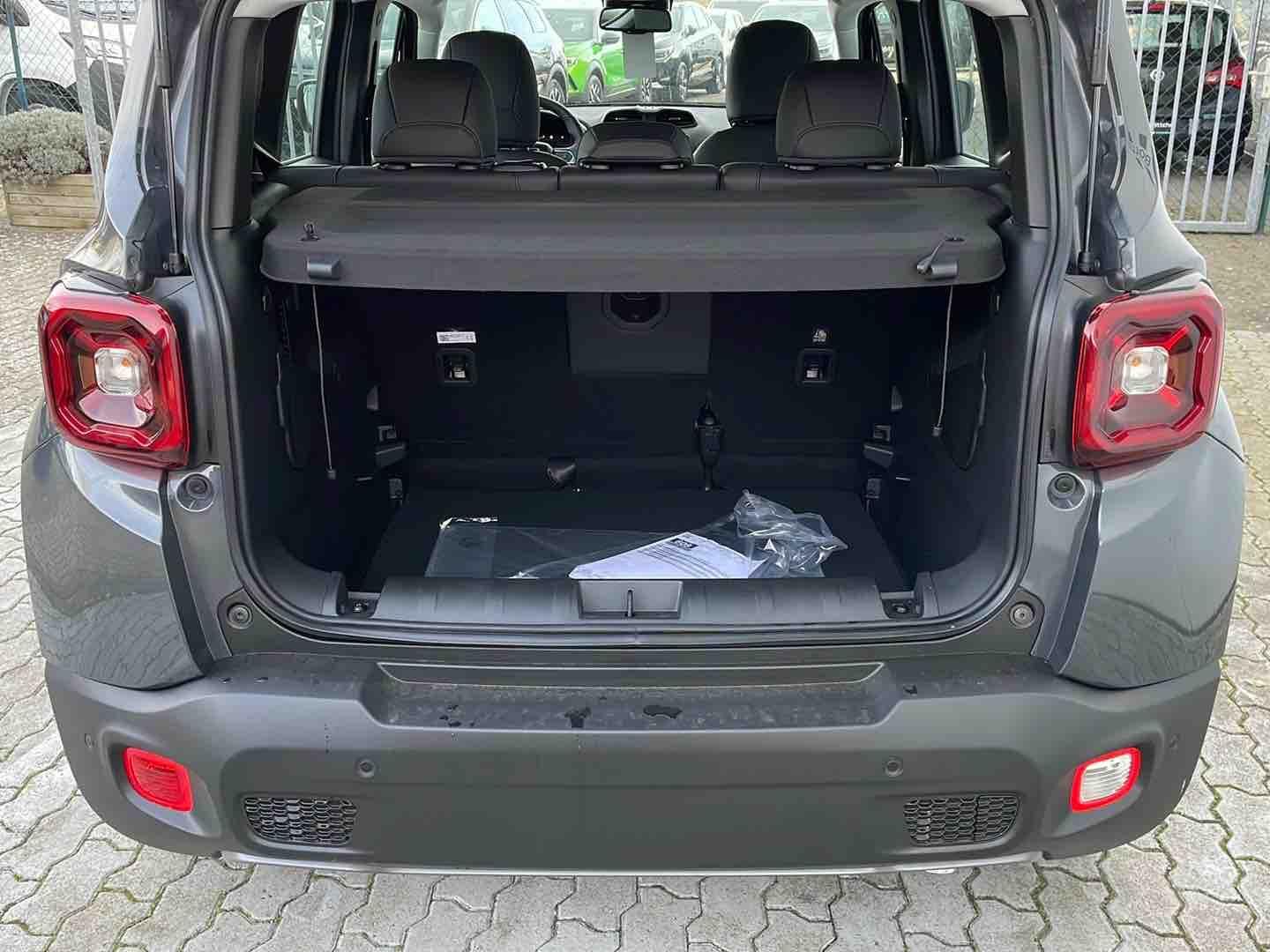 Jeep Renegade - Bild 18