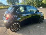 Fiat 500e "la Prima" Limousine 42 kWh La Prima 3+1 - Fiat 500e von privat