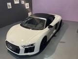 Audi R8 Spyder 5.2FSI RWS/1 of 999 / 7890 km - Audi R8: 5.2