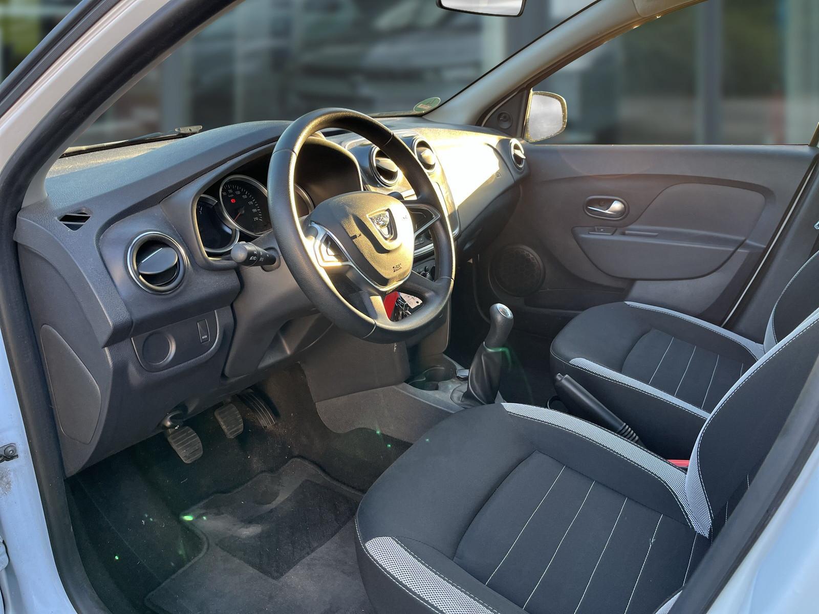 Dacia Sandero TCe 90 Stepway Ambiance Klima, Radio