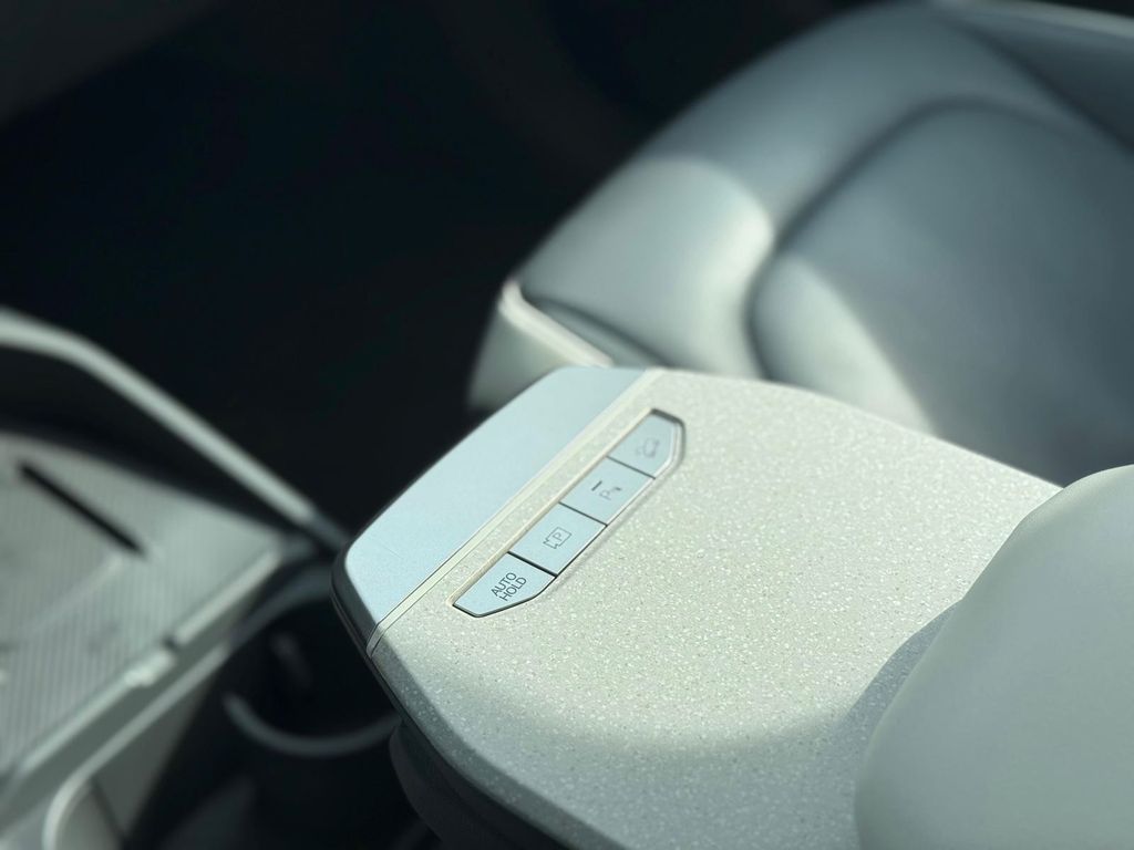 KIA EV3 150 kW GT-line/ KOMFORT / DRIVE WISE PRO KIA EV3 150 kW GT-line/ KOMFORT / DRIVE WISE PRO