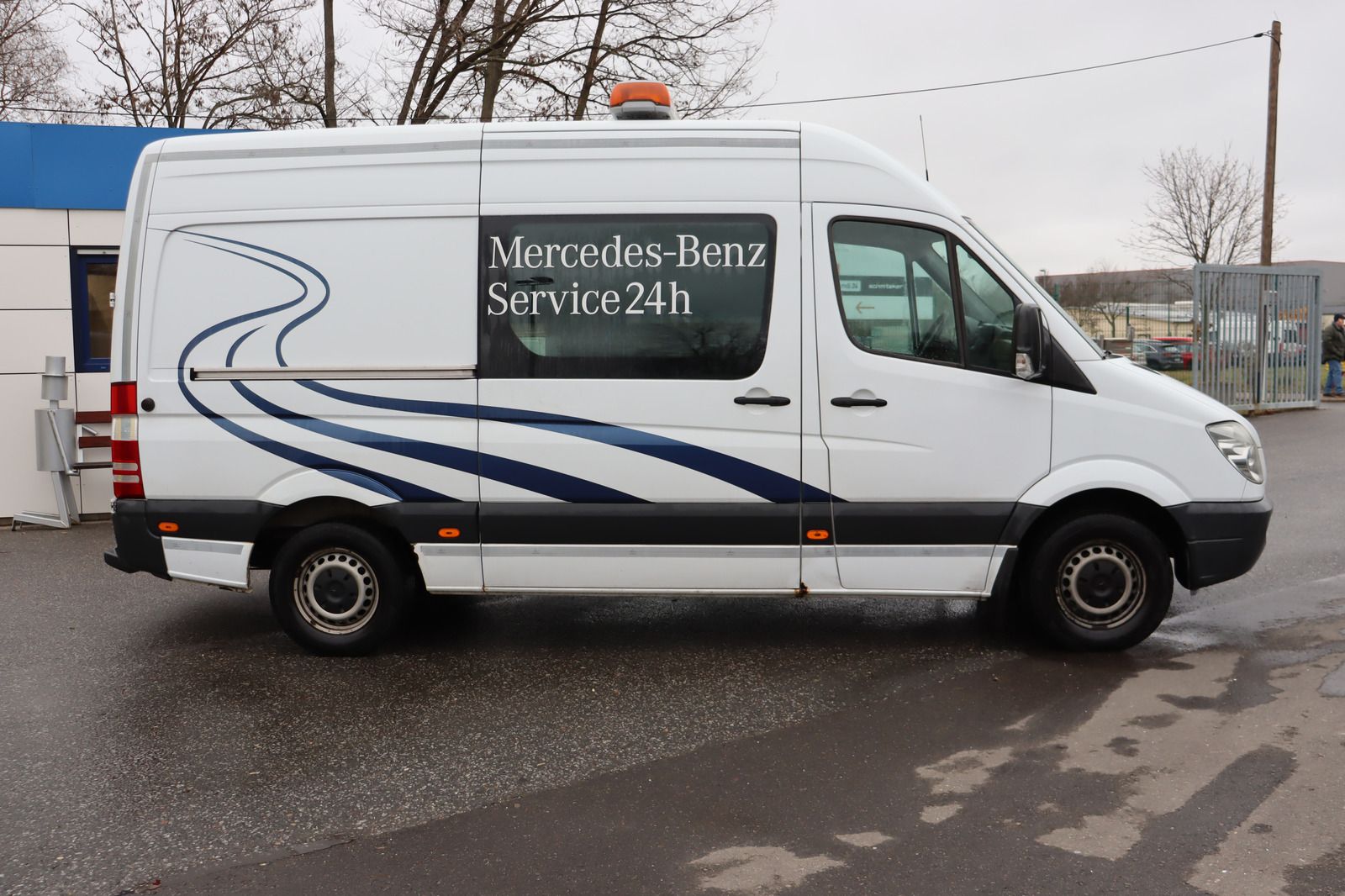 Fahrzeugabbildung Mercedes-Benz Sprinter 313 CDI 3550 3.5t Hochdach Servicefahrz