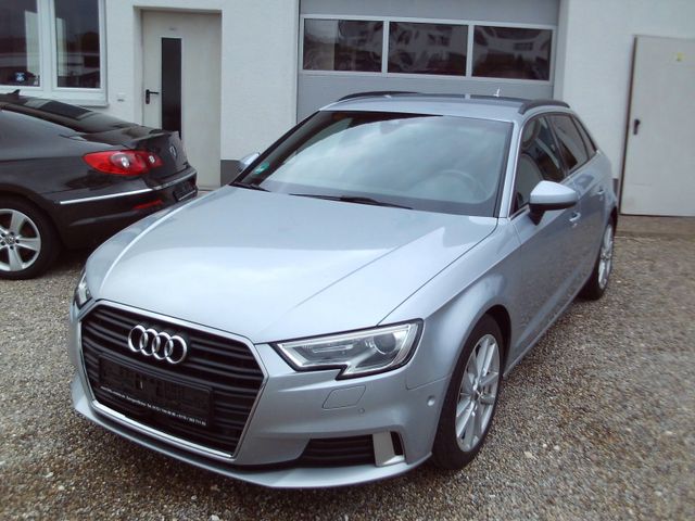 Audi A3 Sportback sport  1-HAND*NAVI-ALCANTARA-PDC*