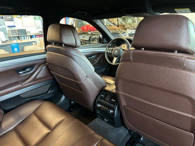 BMW M550 *Vollausstattung*HeadUP*4-ZONEN*AHK*LEDER*
