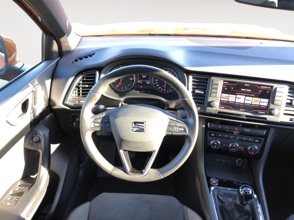 Fahrzeugabbildung SEAT Ateca 1.4 ECO TSI XCELLENCE Alcantara Pano AHZV