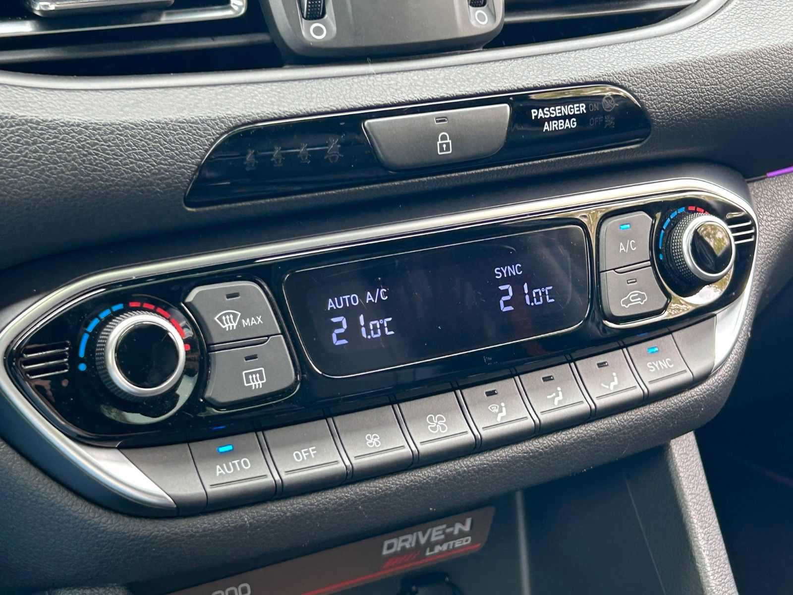 Fahrzeugabbildung Hyundai i30 N 2.0 T-GDI Fastback Limited Edition *Pano*