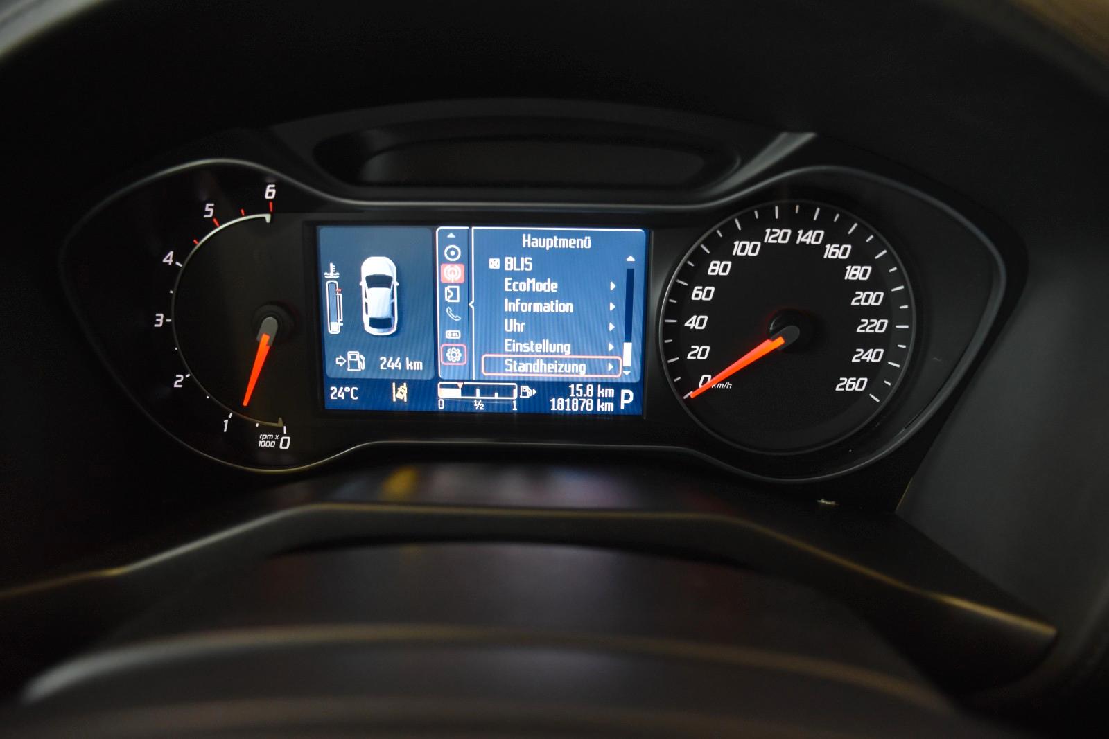Ford Mondeo 2014 — photo 31