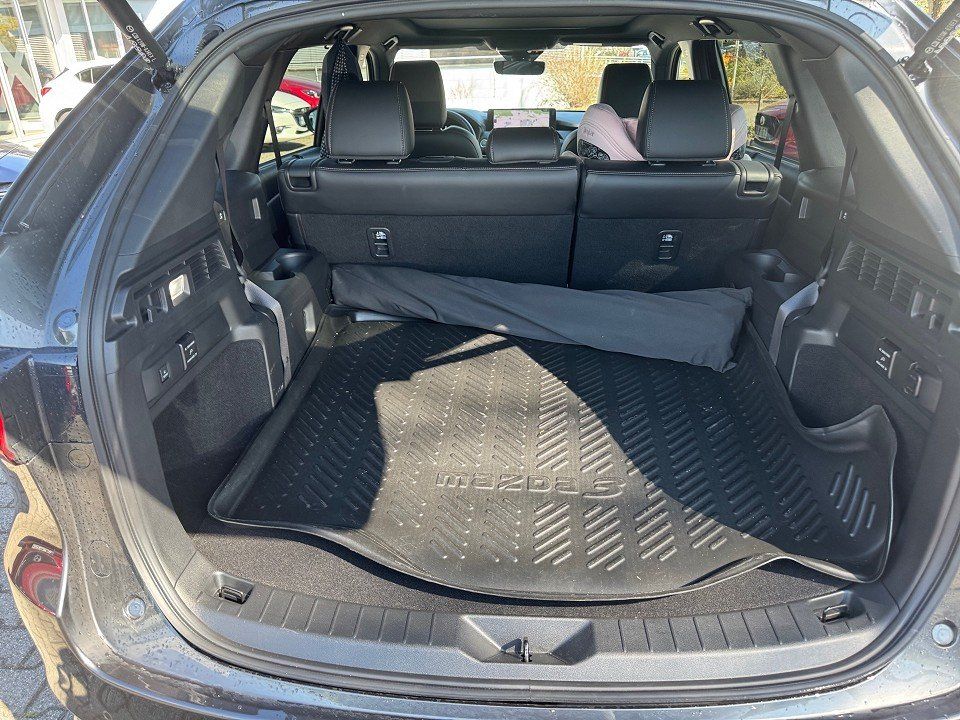 Fahrzeugabbildung Mazda CX-80 Plug-in Homura Plus