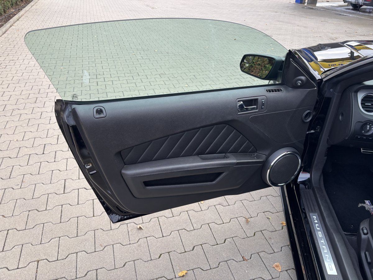 Ford Mustang (GT Premium Unfallfrei/1.Hand/Shelby 20Zo)