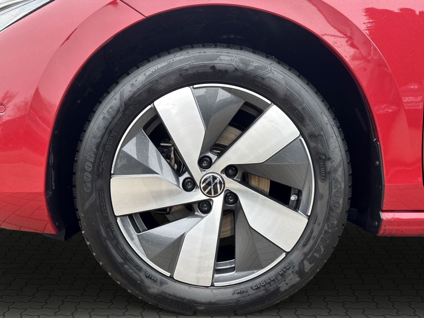 Passat Variant 2.0 TDI Elegance HUD AD StandHZG 