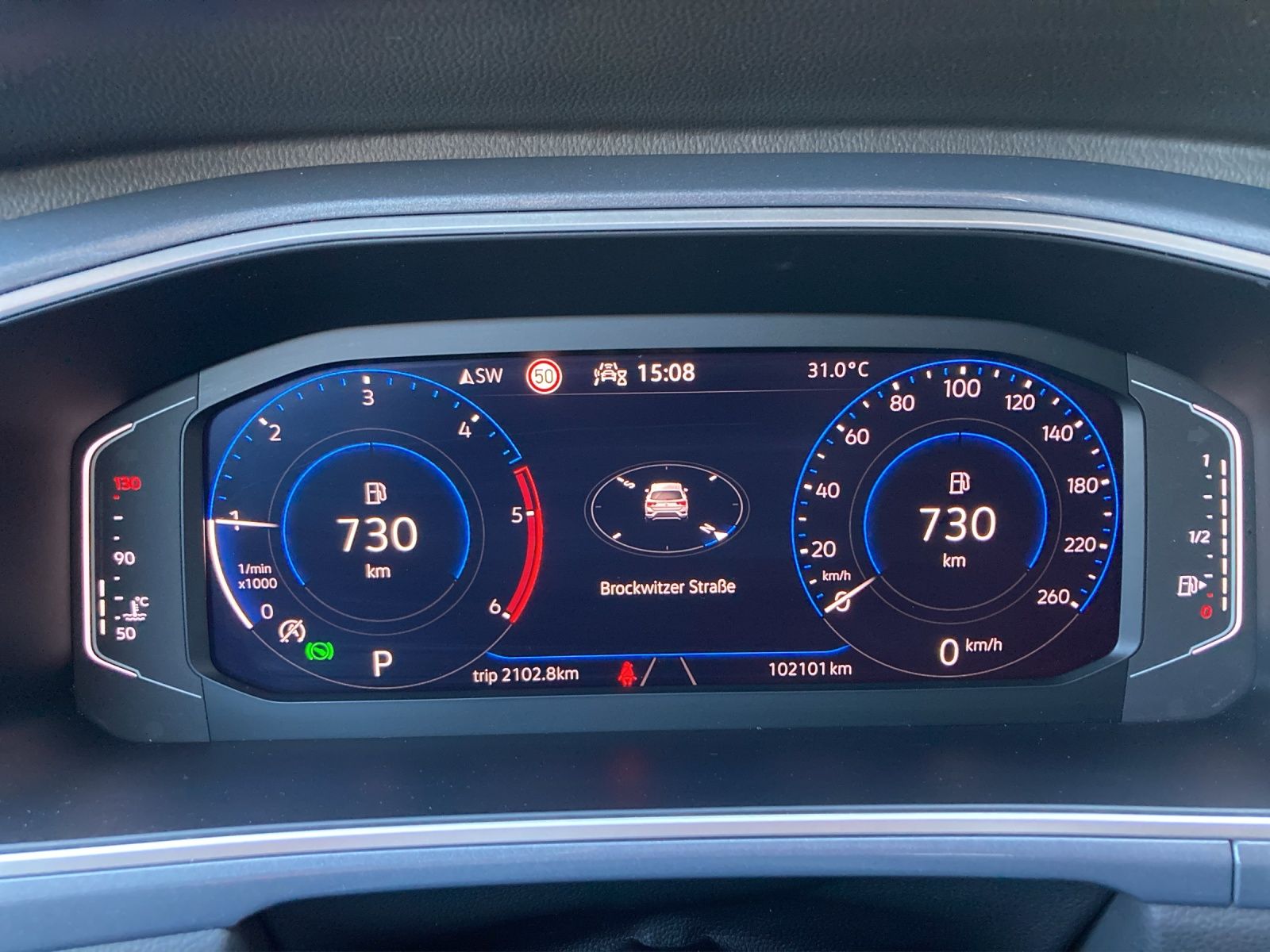 Fahrzeugabbildung Volkswagen T-Roc TDI Style DSG LED Navi ACC AHK PDC