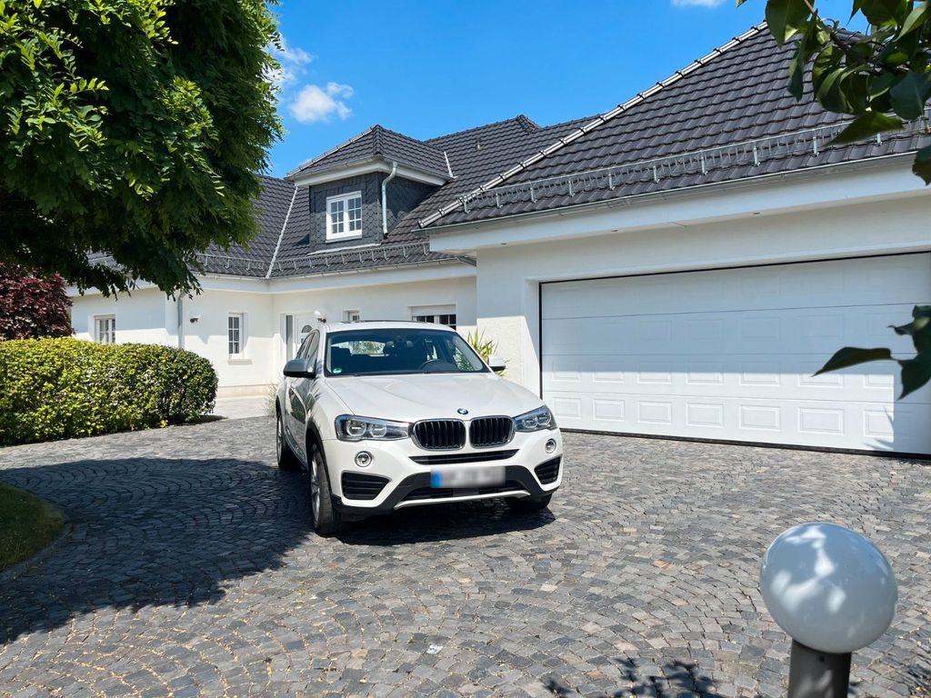 Image of BMW X4