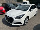 Hyundai i40 cw blue Classic - Hyundai i40 aus 2016