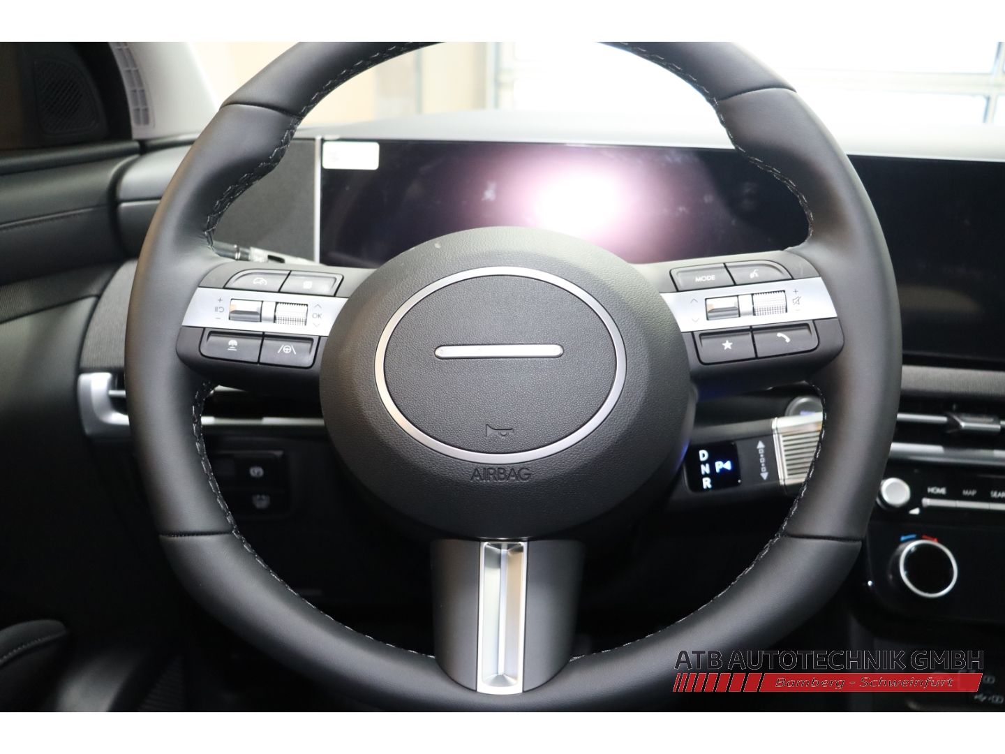 Fahrzeugabbildung Hyundai Tucson MY25 Trend 1.6 T-GDi Hybrid A/T