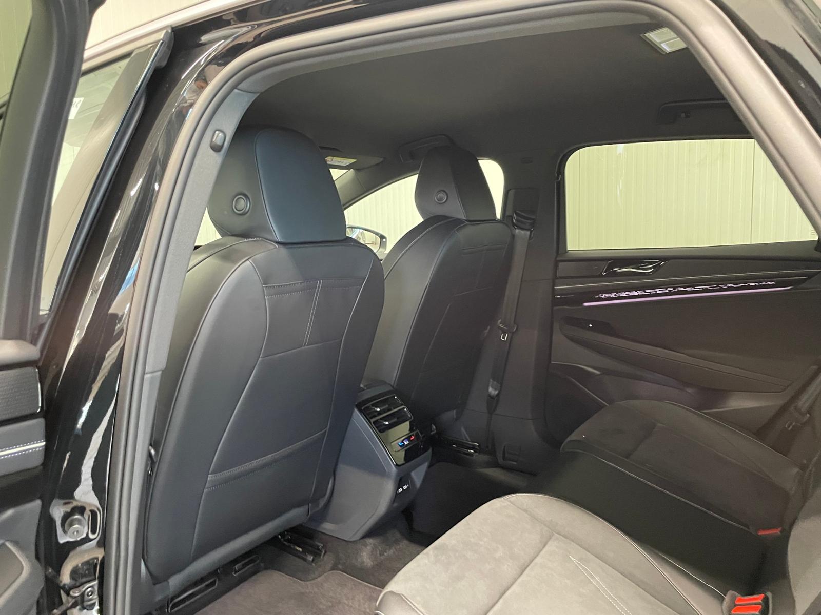 Volkswagen ID.7 Pro 77kWh AHK WÄRMEPUMPE LED
