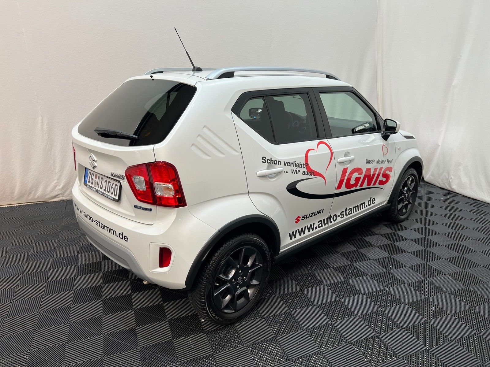 Fahrzeugabbildung Suzuki Ignis 1.2 DUALJET HYBRID Comfort