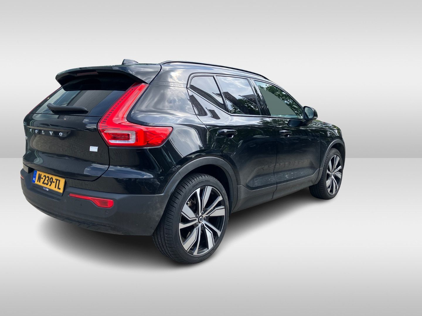 Volvo XC40 Recharge Core / Trekhaak / Camera / CarPlay imagem 2