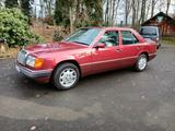 Mercedes-Benz E 230 Originaler Lack  - gebrauchte Mercedes-Benz E 230 aus dem Jahr 1990