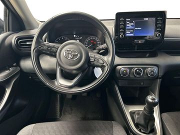 Toyota Yaris - 8