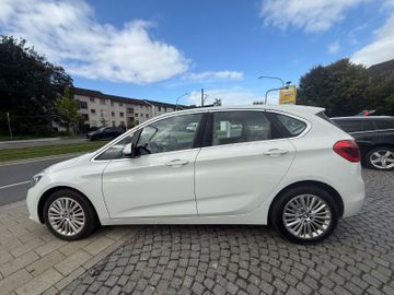 BMW 220 - 10