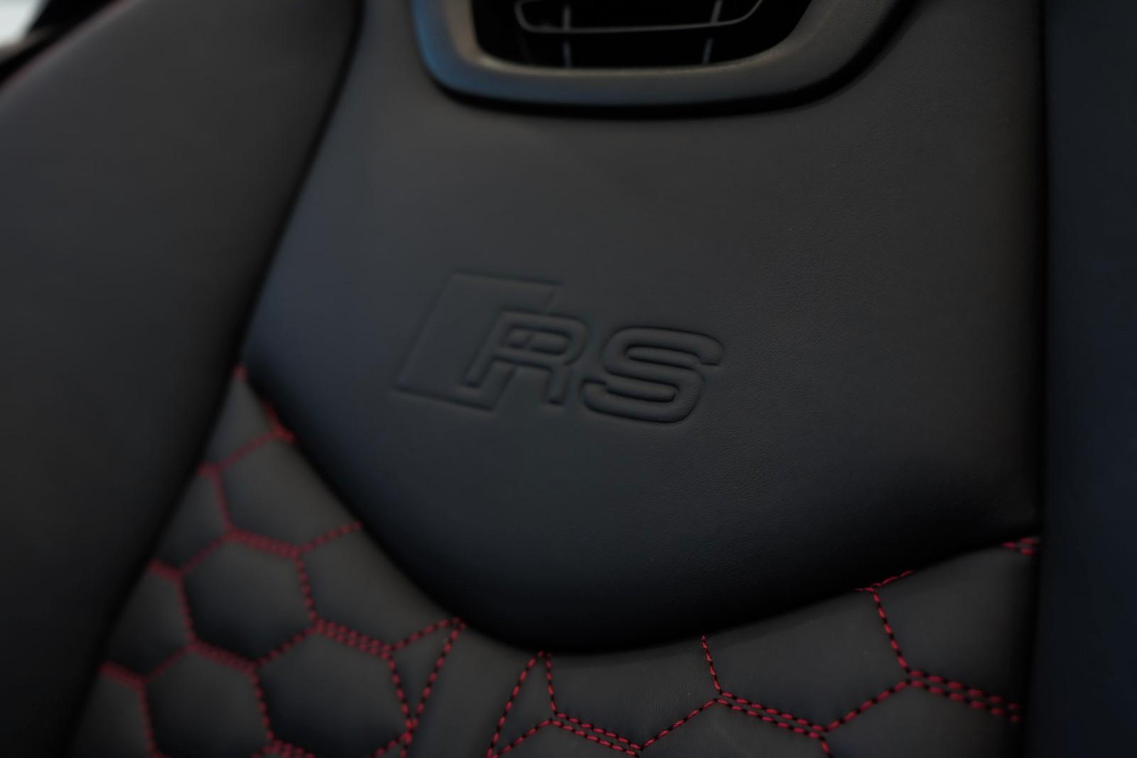 Audi TT RS Road. qu*NARDO-GRAU*CARBON*B&O*NAPPA*1.HD