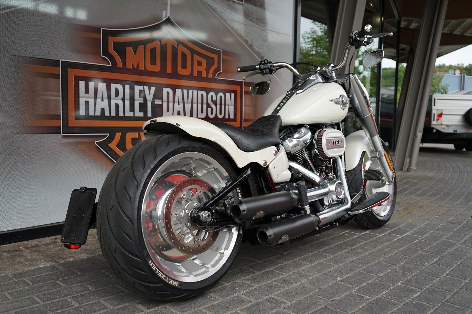 Fahrzeugabbildung Harley-Davidson Fat Boy 114 -Heckumbau-Jekill-Besser wie neu!