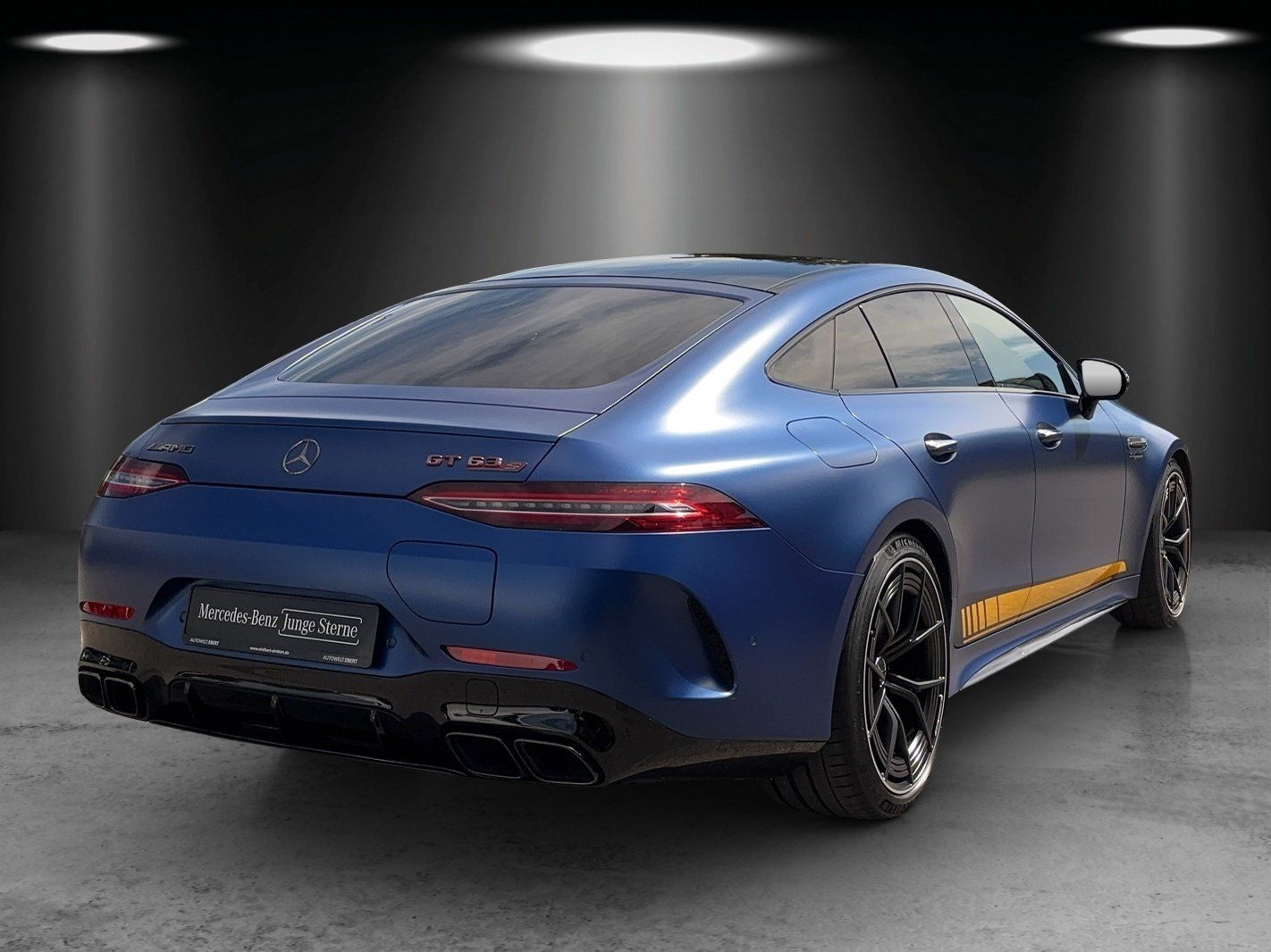 Fahrzeugabbildung Mercedes-Benz AMG GT 63 S E DISTRO Burme HUD Keramik DYNAMIC+