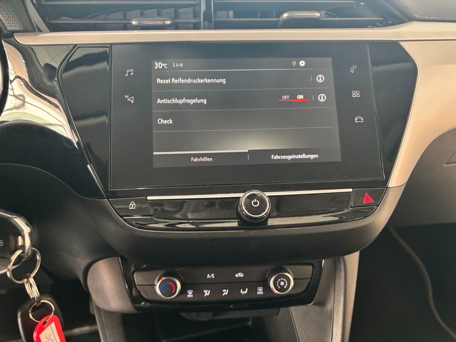 Fahrzeugabbildung Opel Corsa F 1.2 EDITION NAVI/TEMP/PDC/SPORT/DAB+
