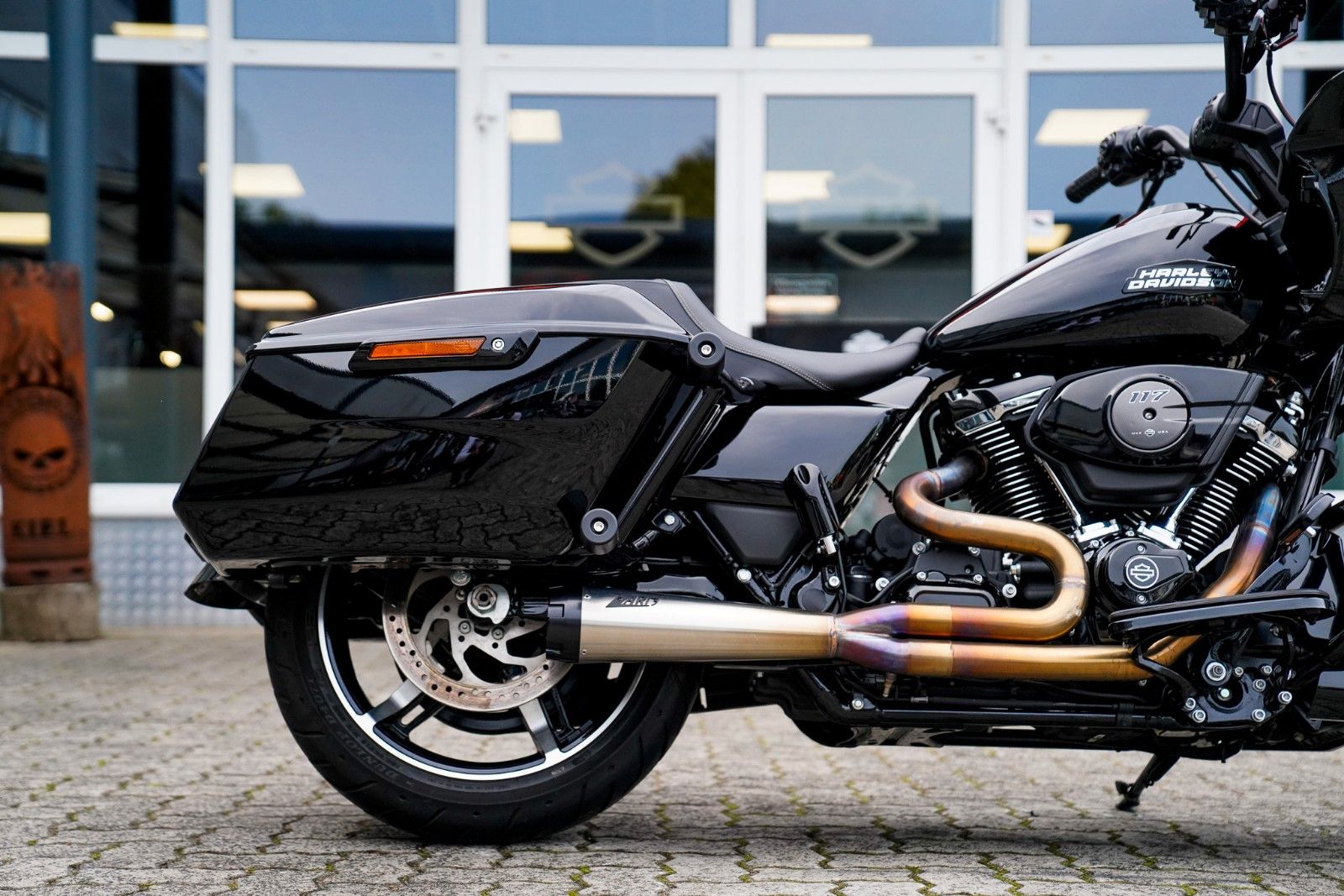 Fahrzeugabbildung Harley-Davidson Road Glide FLTRX 117 Cui - Zard Rick´s Lenker -