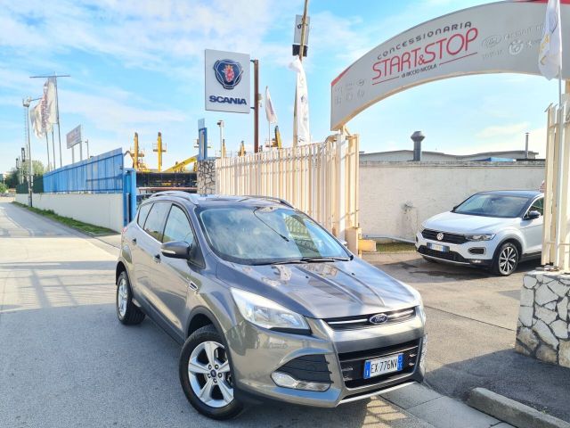 Ford Kuga 2.0 TDCI 140 CV 2WD Titanium