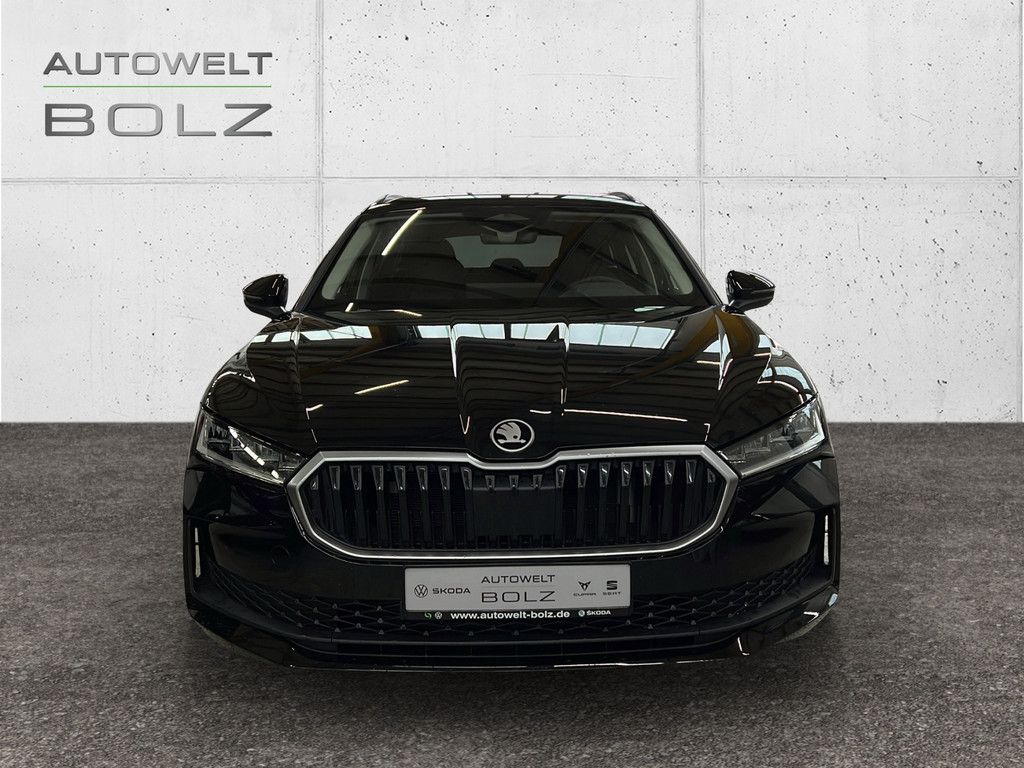 Skoda Superb - Bild 2