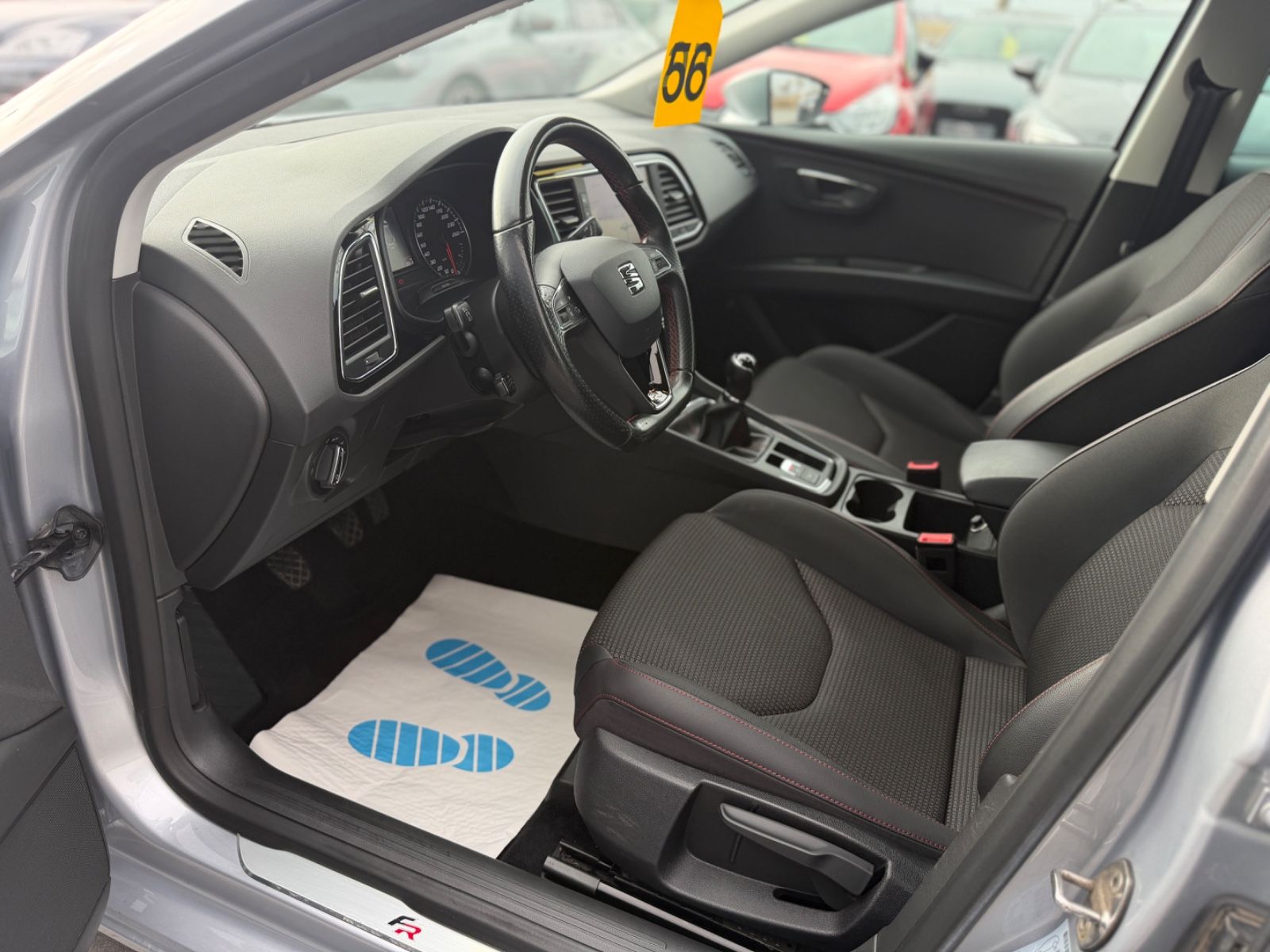 Leon ST FR Navi LED Kamera