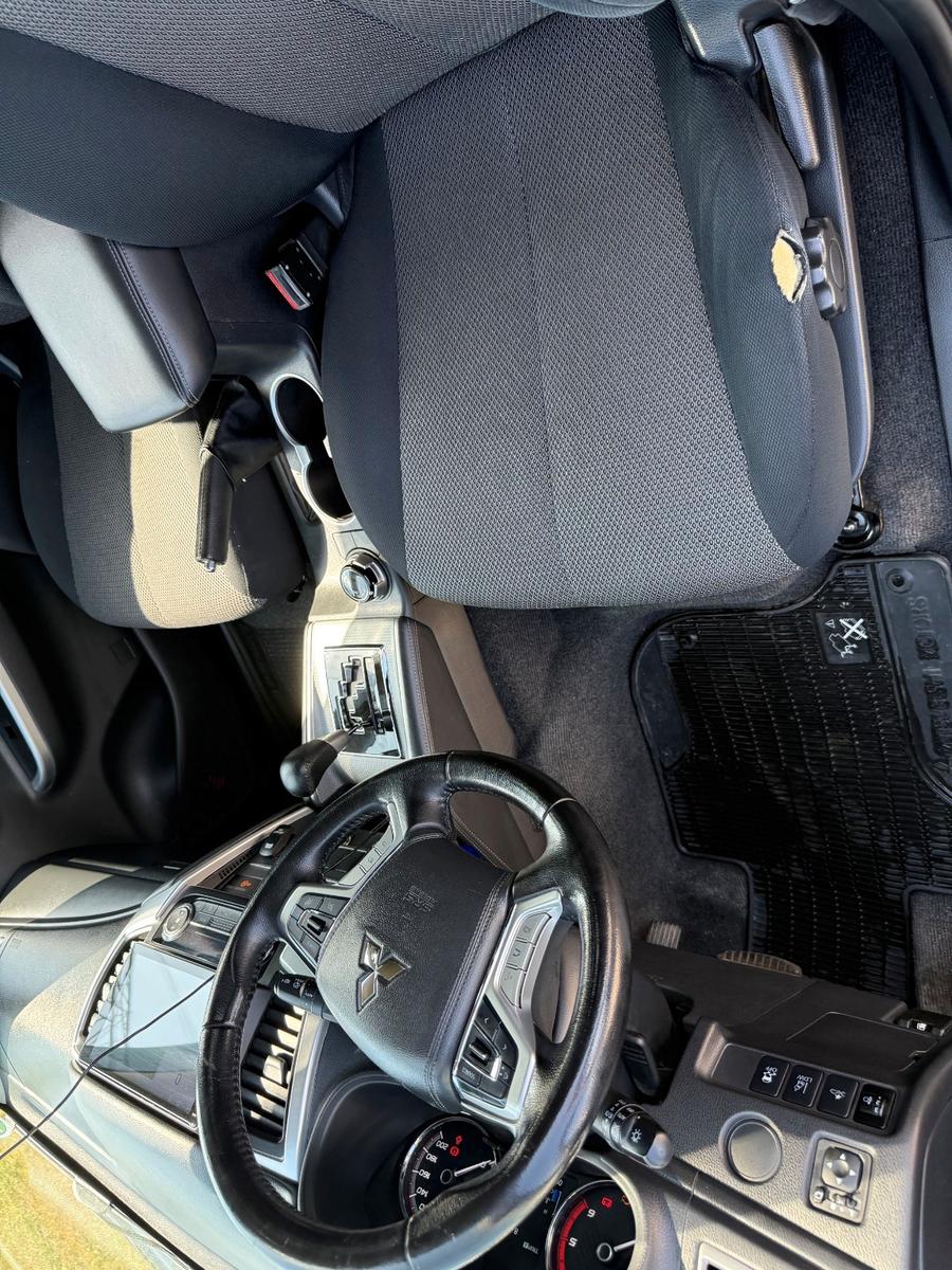 Mitsubishi L200