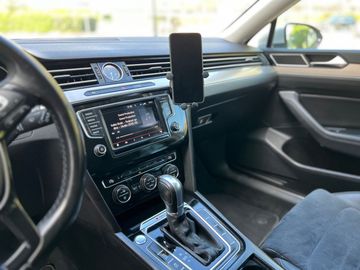 Volkswagen Passat - 7