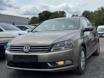 Volkswagen Passat Variant - 1