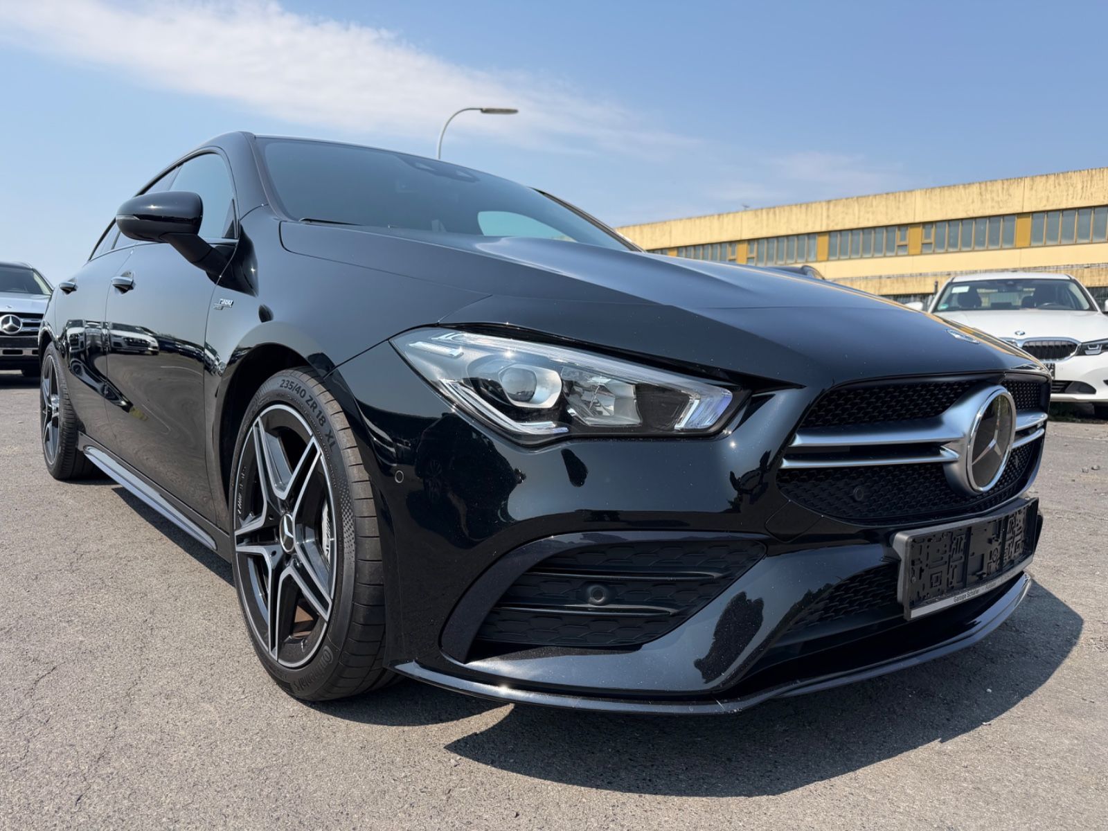 Mercedes-Benz CLA 35 AMG Shooting Brake 4Matic 360*Night imagem 3