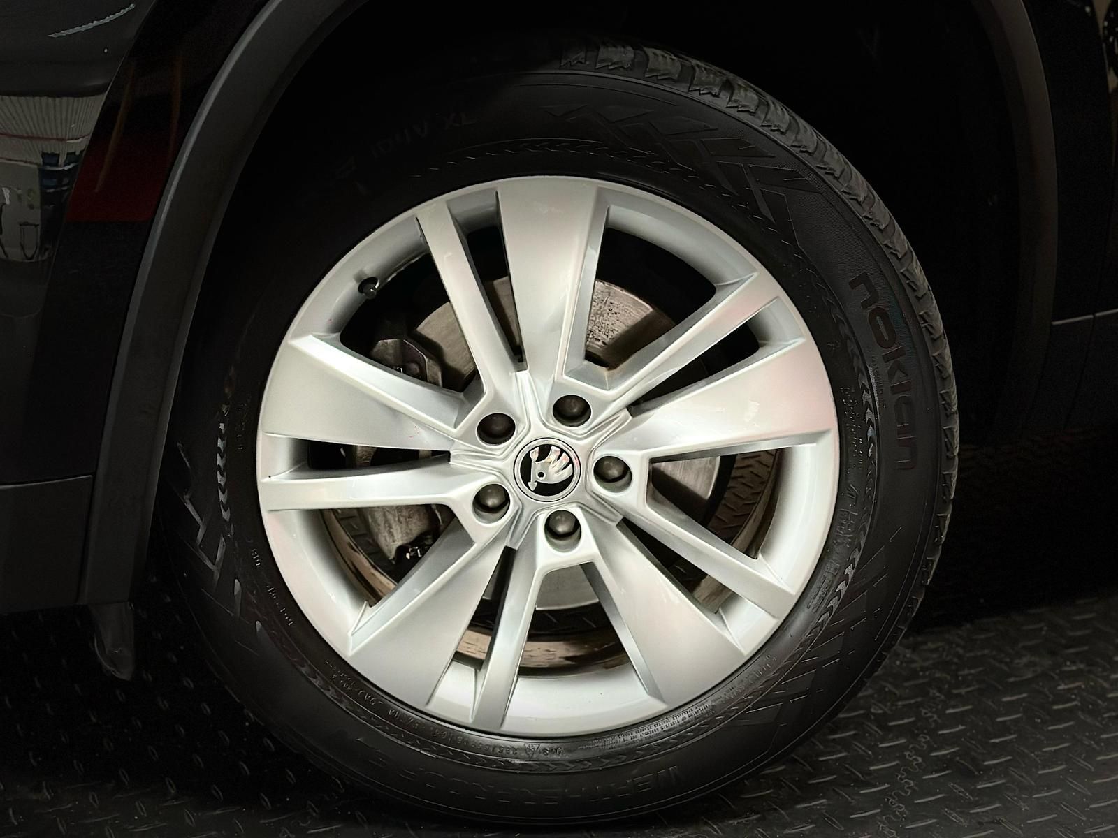 SKODA Kodiaq 2.0TDI STYLE 4x4 LED#ACC#SPUR#PDC#SHZ#FH - Image 9
