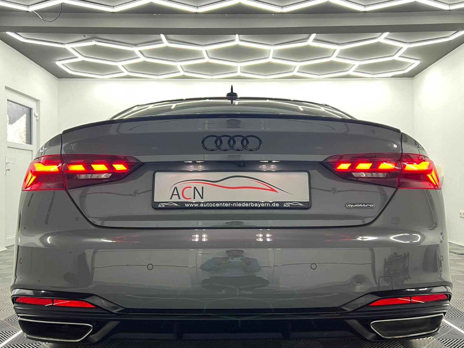 Fahrzeugabbildung Audi A5 Coupe 50 TDI Quattro Edition One S-LINE PLUS