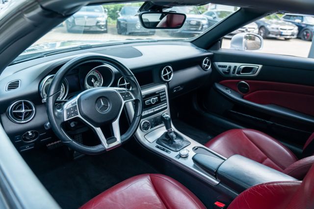 Mercedes-Benz SLK 350 BlueEfficiency/ AIRSCARF/ H&K/ PANO