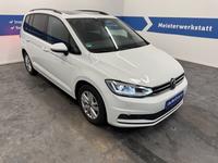 Volkswagen Touran Comfortline 2.0 TDI ACC AHK Massage