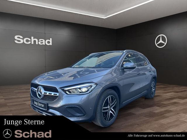 Mercedes-Benz GLA 200 PROGR+MBUX AR+LED+KAM+AHK+ASSIST+EASY-P+