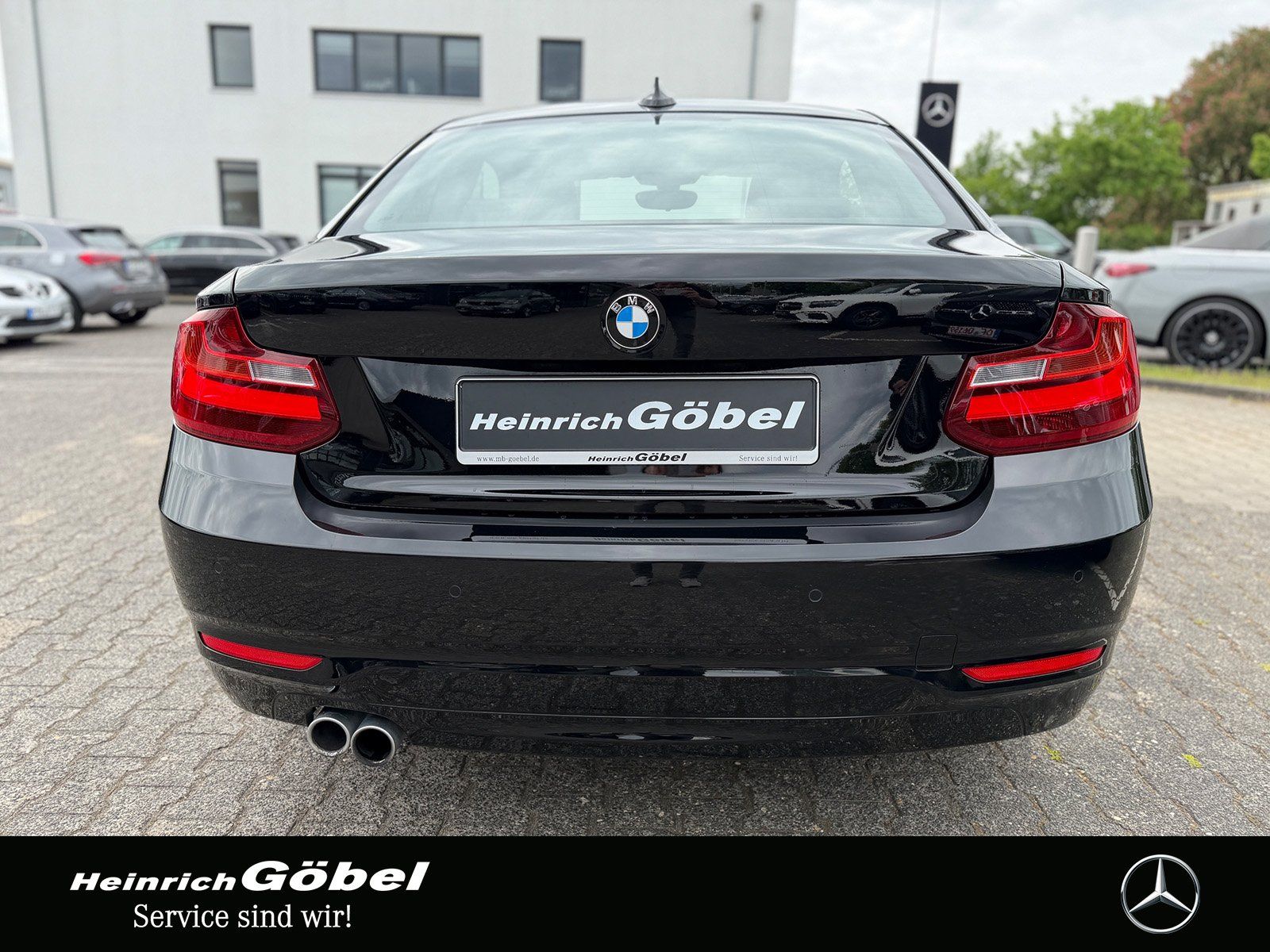 Fahrzeugabbildung BMW 2er - 220i wenig KM 10.820