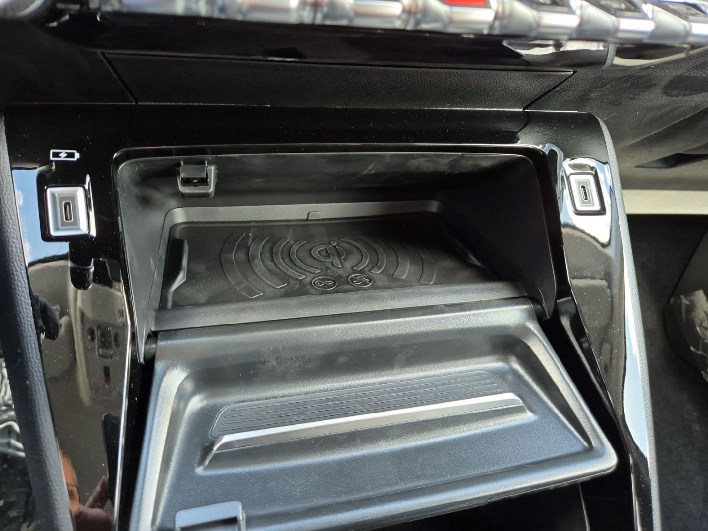 Peugeot 208 - Bild 22
