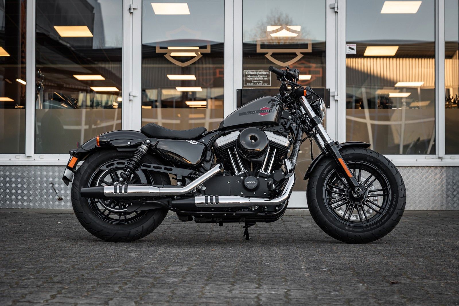Fahrzeugabbildung Harley-Davidson XL1200X SPORTSTER FORTY-EIGHT Neufahrzeug